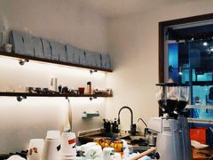 -Line 咖啡(石厦花园店)