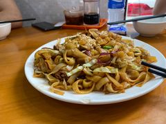 干炒牛河-煲煲掂风味煲仔饭餐厅(西区店)