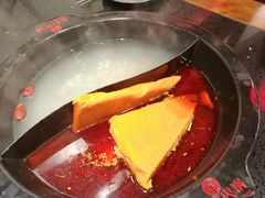 牛油鸳鸯锅-重捞鲜毛肚火锅(东方不夜城店)
