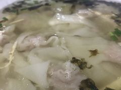 -门庭若市豆浆油条(恒生广场店)