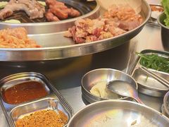 -哈哈碳都·牛肋条无限自助烤肉(宝龙店)