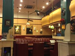 -玛格萝妮比萨屋(四平店)