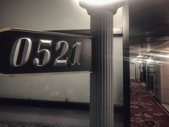 -喜鹊愉家酒店(郑州曼哈顿博览中心地铁站店)