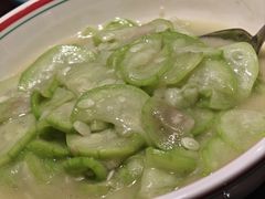 -川流不息·地道川菜·小龙虾(松东路店)