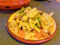 -拾光音乐餐酒吧(告庄星光夜市店)