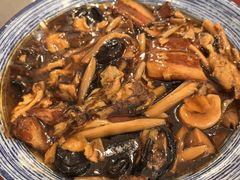 -聚首堂·特色小吃·肘子(什刹海德胜门店)