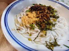 卤米线-靖晨园蒸饵丝(爱琴海店)