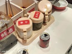 -宏姐串串香(宏伟路店)