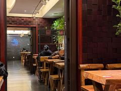 -万记麻辣烫国展总店