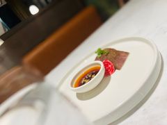 酱牛肉拼果味山药糕冷拼盘-珍呈中餐厅•粤川淮扬新疆(乌鲁木齐康莱德酒店)