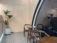 -本来不该有·鲜果咖啡(大梅沙店)