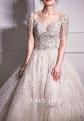 -Lady  Jane高端婚纱礼服馆