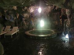 -四季贵州·山地温泉水世界