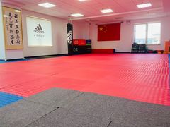 -adidas壹跆运动馆(世纪经贸大厦店)