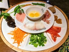 -芸南道·过桥米线(昆明老街旗舰店)