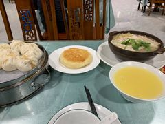 -石饮红星包子(中山路店)