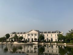 -上海玫瑰园度假酒店