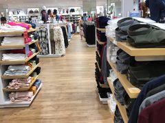 -优衣库(上海金桥太茂店)