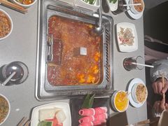 -海底捞火锅(吾悦广场店)