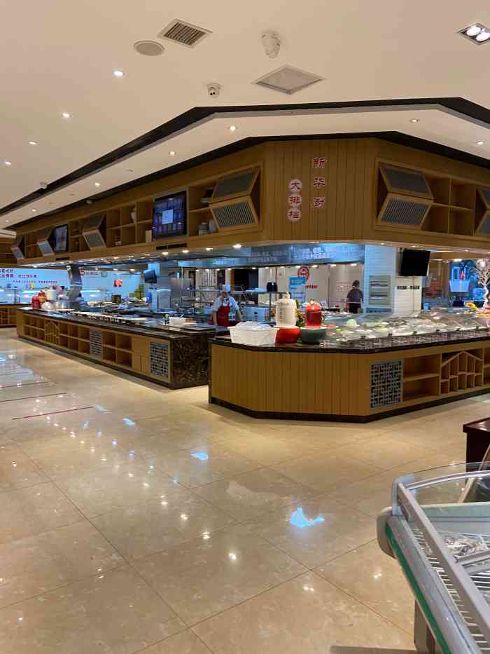 新华厨大酒店·太白楼-"来了很多次了,生意也蛮好的.菜品的话,没.