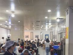 -牛一嘴·兰州牛肉面·大盘鸡(财富中心店)