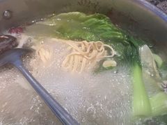 -一席地·本地鸡窝·杭帮鸡火锅(萧山银隆百货店)