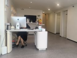 -JNK皮肤管理中心