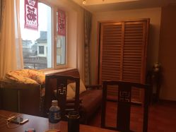 -月之旅·尊 高端月子会所(科馨别墅一店)