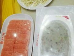 -袁记串串香(泉水轻轨站店)