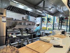 -财兜兜大黄山小馄饨