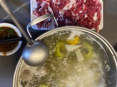 -官塘陈记鱼生·潮汕砂锅粥·牛肉火锅(潮枫路总店)