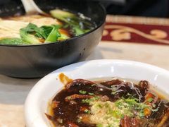 -新镇江酒家(南京西路店)