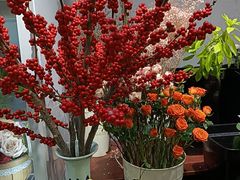 -何兮花店·气球派对鲜花店(马桥银春路万科城店)