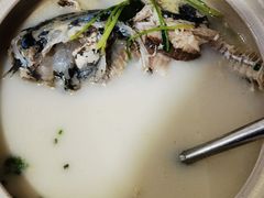 -天乐农家鱼头王(天目湖店)