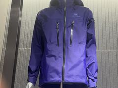 -ARC'TERYX始祖鸟(北京王府中环店)