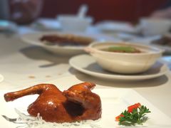 烧乳鸭-利苑酒家(华熙国际店)