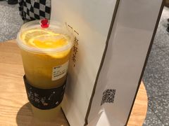 -奈雪的茶(湖滨银泰in77C区PRO店)