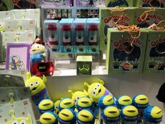 -名创优品(海珠乐峰广场店)