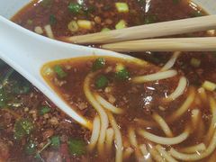 -三千粉牛肉米粉(来客茂店)