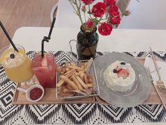 -小涵家蛋糕·咖啡(金山湖花园店)