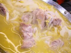 -东北四季饺子王(华山路店)