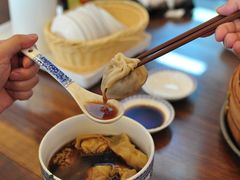 -笑来喜馄饨小笼工坊店(湖滨街店)
