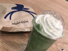 -瑞幸咖啡(新世界中心店)