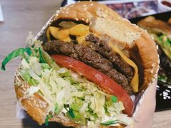 -The Habit Burger Grill 哈比特汉堡(复兴soho店)