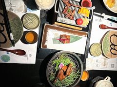 -花潮料理艺食馆(成都万象城店)