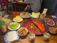 -萍姐火锅·公路夜市(武汉首店)