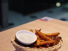 -LENBACH兰巴赫西餐啤酒坊(大连东港店)