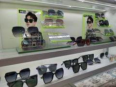 -潘多拉眼镜·蔡司依视路明月(潘家园店)