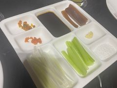 -正德楼果木烤鸭·渔家菜(东港店)