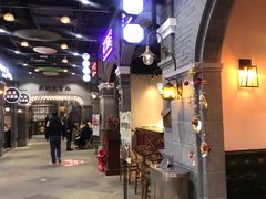 -吾悦广场(南京鼓楼店)